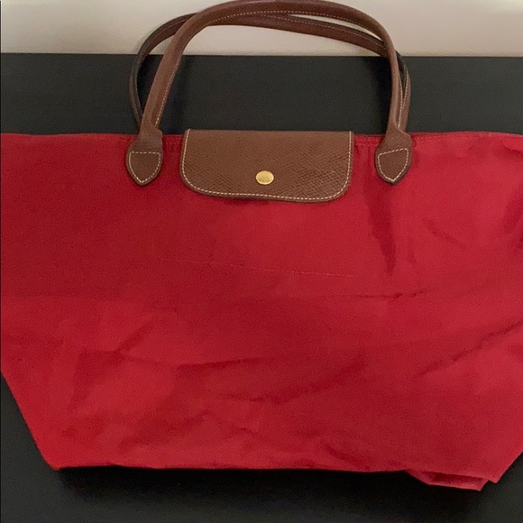 longchamp red tote